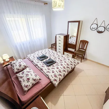 Veronika & Barbora With Swimming Pool Apartment