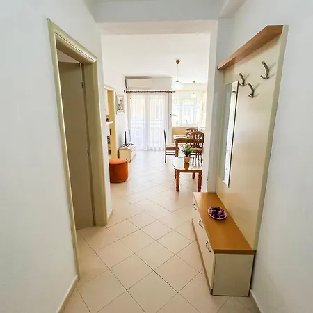 Apartman Veronika & Apartman Barbora * Golem (Tirana)